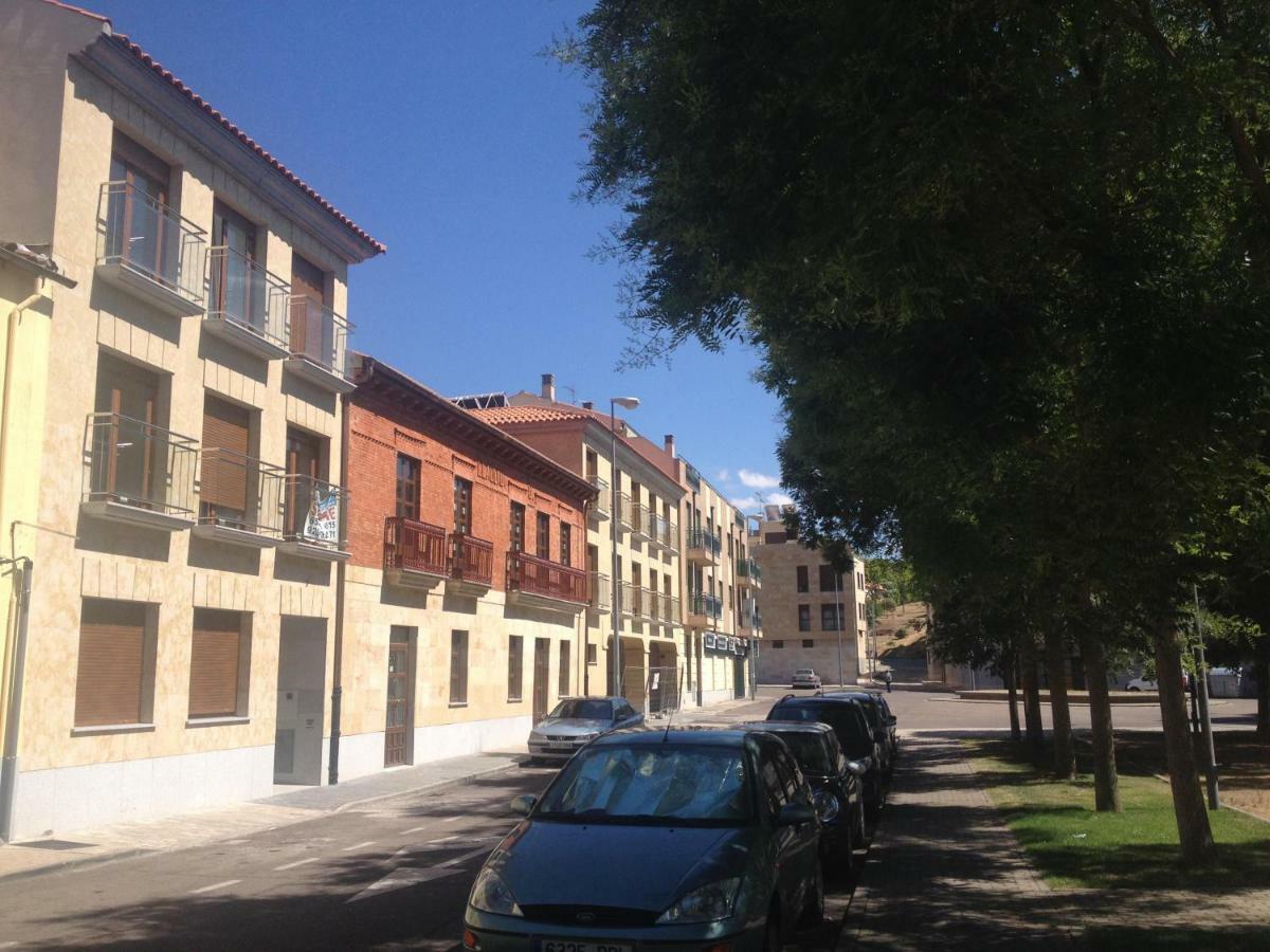 סלאמנקה Apartamentos Turisticos Puente Romano Portal 4 Bajo -A מראה חיצוני תמונה